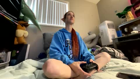 Snapshot of bluebloodednorsewitch chatting on September 23, 2025, 5:05 pm bluebloodednorsewitch online show from September 23, 2025, 5:05 pm