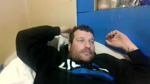 Snapshot of bluedemoneyes1986 chatting on February 7, 2025, 4:16 am bluedemoneyes1986 online show from February 7, 2025, 4:16 am