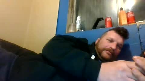 Snapshot of bluedemoneyes1986 chatting on February 27, 2025, 1:59 am bluedemoneyes1986 online show from February 27, 2025, 1:59 am