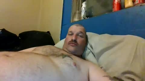 Snapshot of bluedemoneyes1986 chatting on March 10, 2025, 2:50 am bluedemoneyes1986 online show from March 10, 2025, 2:50 am