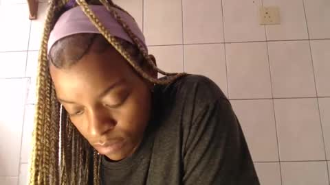 Tee online show from March 11, 2025, 11:01 am