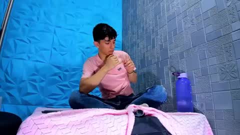 blueestar03 online show from December 6, 2024, 12:16 pm