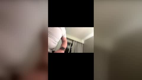 blueeyecowbow online show from February 24, 2026, 3:37 am