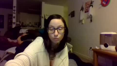 Blueeyedbeauty online show from November 10, 2025, 1:26 am