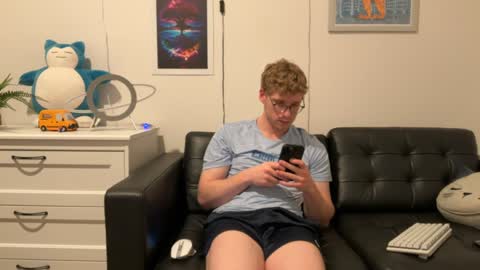 Snapshot of blueeyedtallguy chatting on December 14, 2024, 8:23 am blueeyedtallguy online show from December 14, 2024, 8:23 am