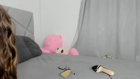 blueeyeslexxxy online show from November 25, 2025, 8:03 am