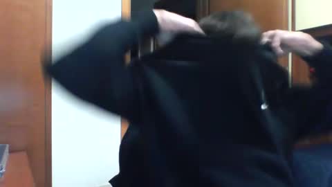 Snapshot of bluejoee chatting on October 17, 2025, 4:42 pm bluejoee online show from October 17, 2025, 4:42 pm