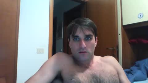 Snapshot of bluejoee chatting on October 20, 2025, 5:02 pm bluejoee online show from October 20, 2025, 5:02 pm