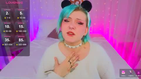 Hi my name is Lunaray online show from September 19, 2025, 10:27 am