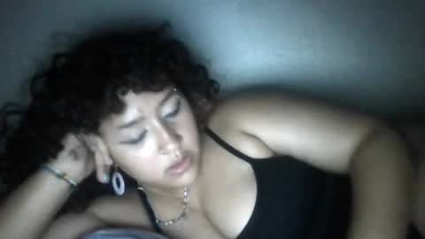 Snapshot of bluevelvett__ chatting on February 20, 2026, 3:25 am blue online show from February 20, 2026, 3:25 am