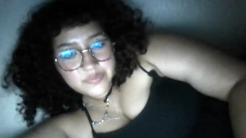 Snapshot of bluevelvett__ chatting on February 26, 2026, 3:27 am blue online show from February 26, 2026, 3:27 am