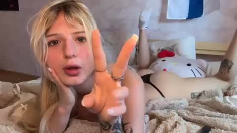 Delle online show from June 27, 2026, 8:41 am