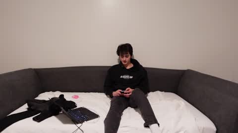 BluSky online show from February 13, 2025, 1:40 am