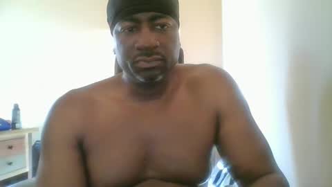 Snapshot of bluuthunder1914 chatting on December 21, 2024, 3:20 pm bluuthunder1914 online show from December 21, 2024, 3:20 pm