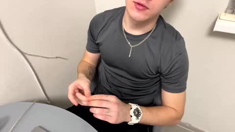 bob_bucks online show from February 27, 2026, 10:21 pm