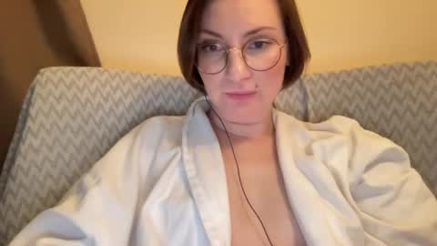 Snapshot of bobwig4 chatting on February 10, 2025, 11:34 pm Tips prfr 11-55-111 tok online show from February 10, 2025, 11:34 pm