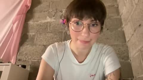 Snapshot of bobwig4 chatting on September 19, 2025, 9:04 pm Tips prfr 11-55-111 tok online show from September 19, 2025, 9:04 pm