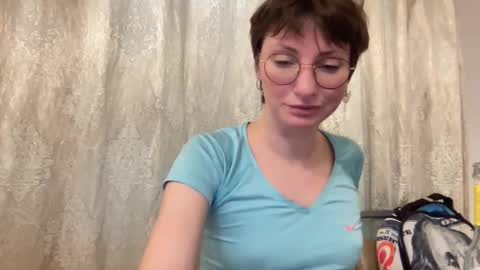 Snapshot of bobwig4 chatting on October 4, 2025, 8:40 pm Tips prfr 11-55-111 tok online show from October 4, 2025, 8:40 pm