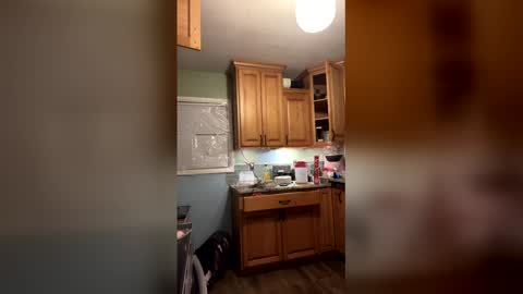 Snapshot of bodyyattiyatti chatting on February 9, 2026, 7:56 am Sailorartemis online show from February 9, 2026, 7:56 am