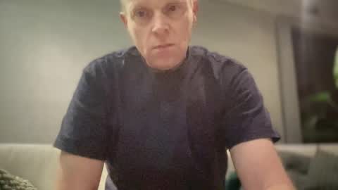 Snapshot of boegieboy76 chatting on February 16, 2026, 12:40 am ask me online show from February 16, 2026, 12:40 am