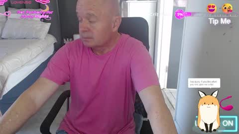 Ningifun couple online show from April 6, 2026, 7:42 am