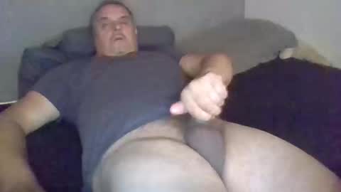 emilio online show from October 8, 2025, 7:28 am