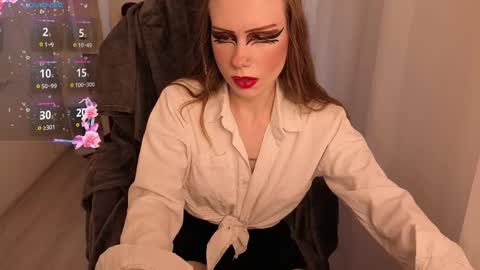 Karen online show from December 3, 2025, 4:05 pm