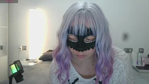 Snapshot of bonbonsitos_69 chatting on March 30, 2026, 9:21 am Lucy online show from March 30, 2026, 9:21 am