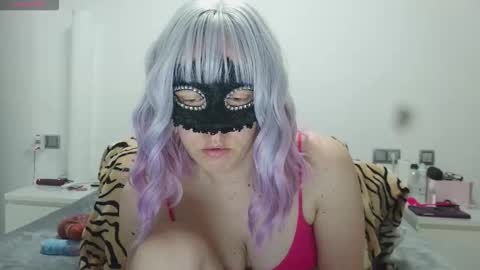 Snapshot of bonbonsitos_69 chatting on March 31, 2026, 7:31 am Lucy online show from March 31, 2026, 7:31 am