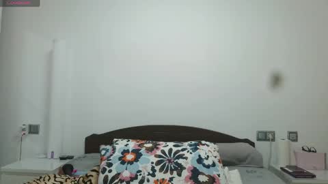 Snapshot of bonbonsitos_69 chatting on April 9, 2026, 9:47 am Lucy online show from April 9, 2026, 9:47 am