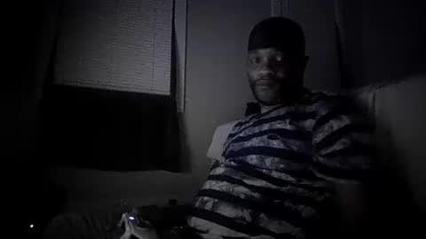 bonesda477613 online show from May 18, 2026, 1:24 am