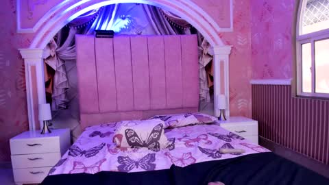 Snapshot of bonnie__milf chatting on January 19, 2025, 3:42 pm bonnie online show from January 19, 2025, 3:42 pm