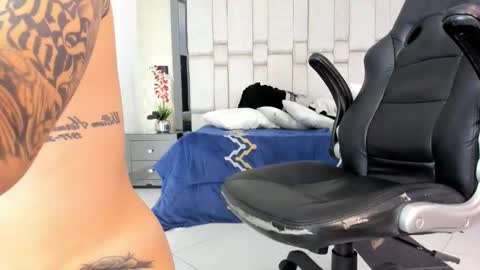 Bonnie  online show from February 26, 2025, 5:28 pm