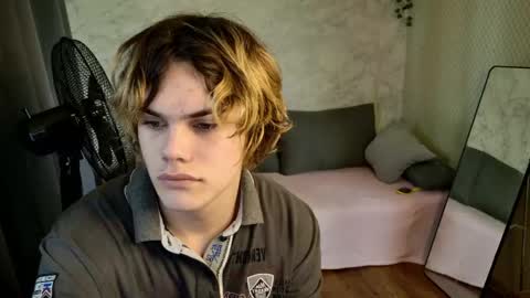Jessy  Mark online show from May 26, 2026, 5:14 am
