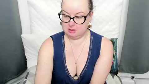 Bonnie online show from January 18, 2026, 7:12 am