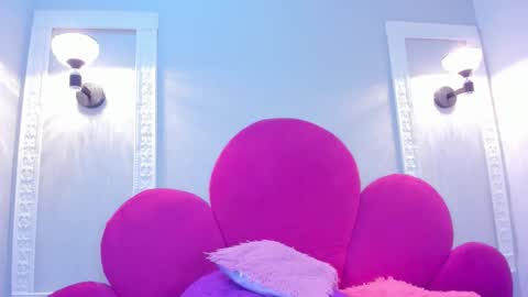 Bonnie online show from October 28, 2025, 2:31 pm