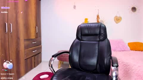 sofia  online show from January 13, 2025, 9:42 pm