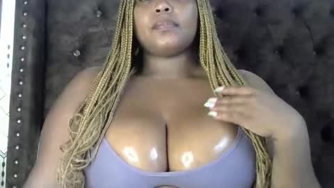 Snapshot of boobvherry chatting on April 30, 2026, 7:04 am boobvherry online show from April 30, 2026, 7:04 am