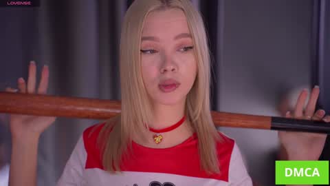 Alina online show from October 26, 2025, 7:58 am