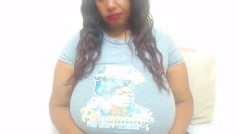 boobyqueen online show from February 10, 2026, 11:03 am