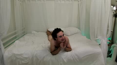 Miley online show from February 27, 2025, 10:04 am