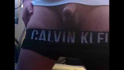 Snapshot of boochi222 chatting on January 22, 2025, 6:42 am bocchi online show from January 22, 2025, 6:42 am