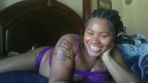 boooohoooobaby online show from April 15, 2026, 2:35 pm