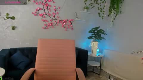 Snapshot of booozekirs_ chatting on January 19, 2026, 2:59 am Milena online show from January 19, 2026, 2:59 am