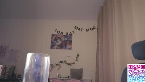 Snapshot of booozekirs_ chatting on February 10, 2026, 2:37 am Milena online show from February 10, 2026, 2:37 am