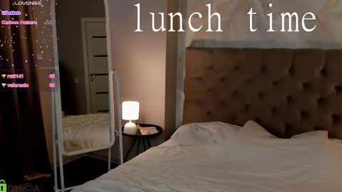 Snapshot of booozekirs_ chatting on March 2, 2026, 5:08 am Milena online show from March 2, 2026, 5:08 am