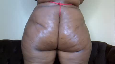 bootieshakess online show from January 7, 2025, 11:24 pm