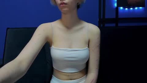 Snapshot of bootyada chatting on February 22, 2025, 1:11 am Glad to see u in my room Im Ada online show from February 22, 2025, 1:11 am