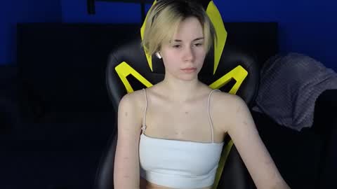 Snapshot of bootyada chatting on March 10, 2025, 1:34 am Glad to see u in my room Im Ada online show from March 10, 2025, 1:34 am