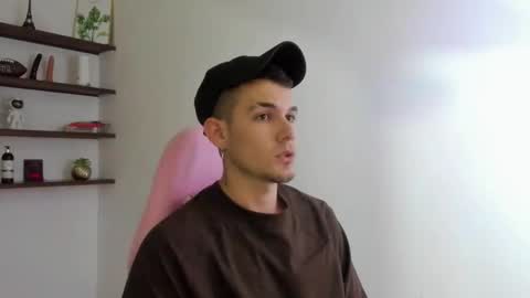 booyhott_ online show from December 14, 2025, 6:56 pm